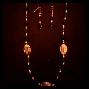 Woman's Necklace and Earrings Set